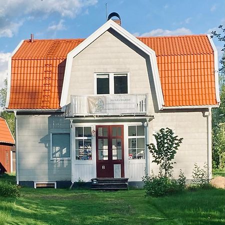 Myb&B & Guesthouse Lonneberga-Silverdalen المظهر الخارجي الصورة