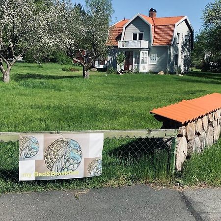 Myb&B & Guesthouse Lonneberga-Silverdalen المظهر الخارجي الصورة