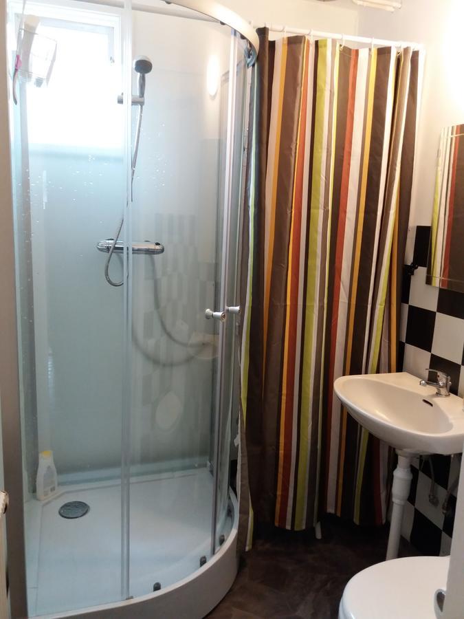 Myb&B & Guesthouse Lonneberga-Silverdalen المظهر الخارجي الصورة
